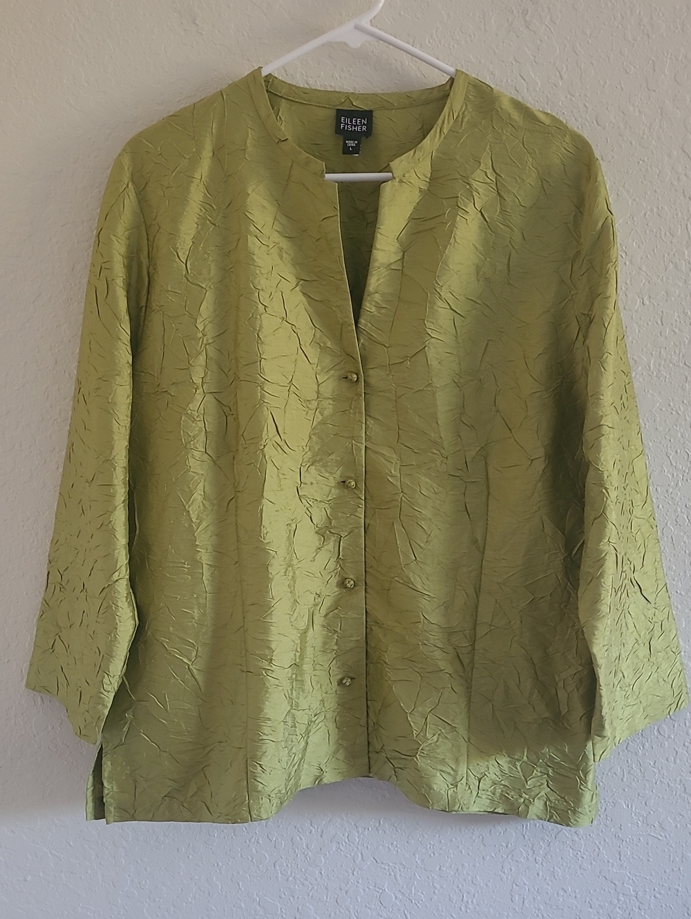 EILEEN FISHER Silk Golden  Lime Green Crinkled Blouse. Sz. Large. Like New